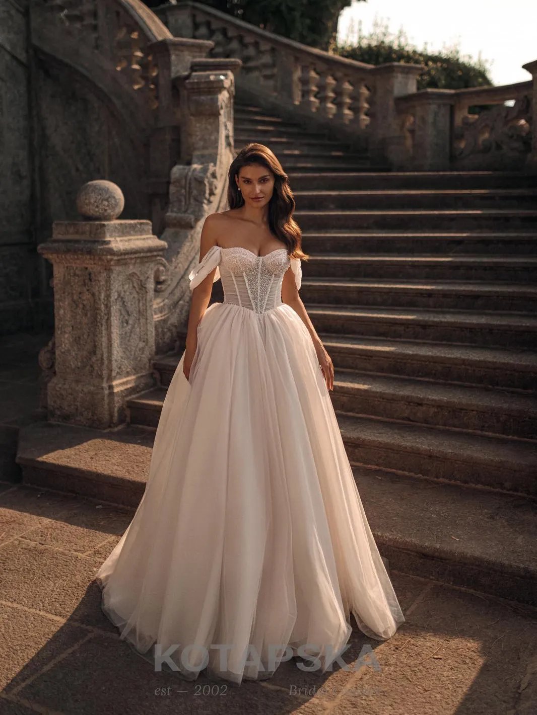 Brautkleid von Kotapska Bridal im Love Edit Bridalstore Bamberg